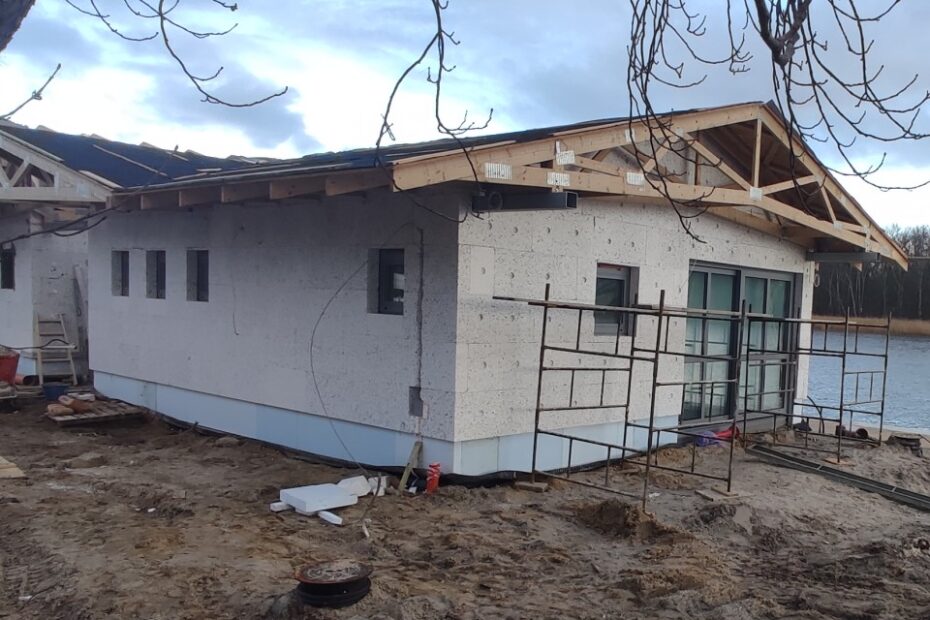 Zdjęcie: Budynek socjalny ocieplony